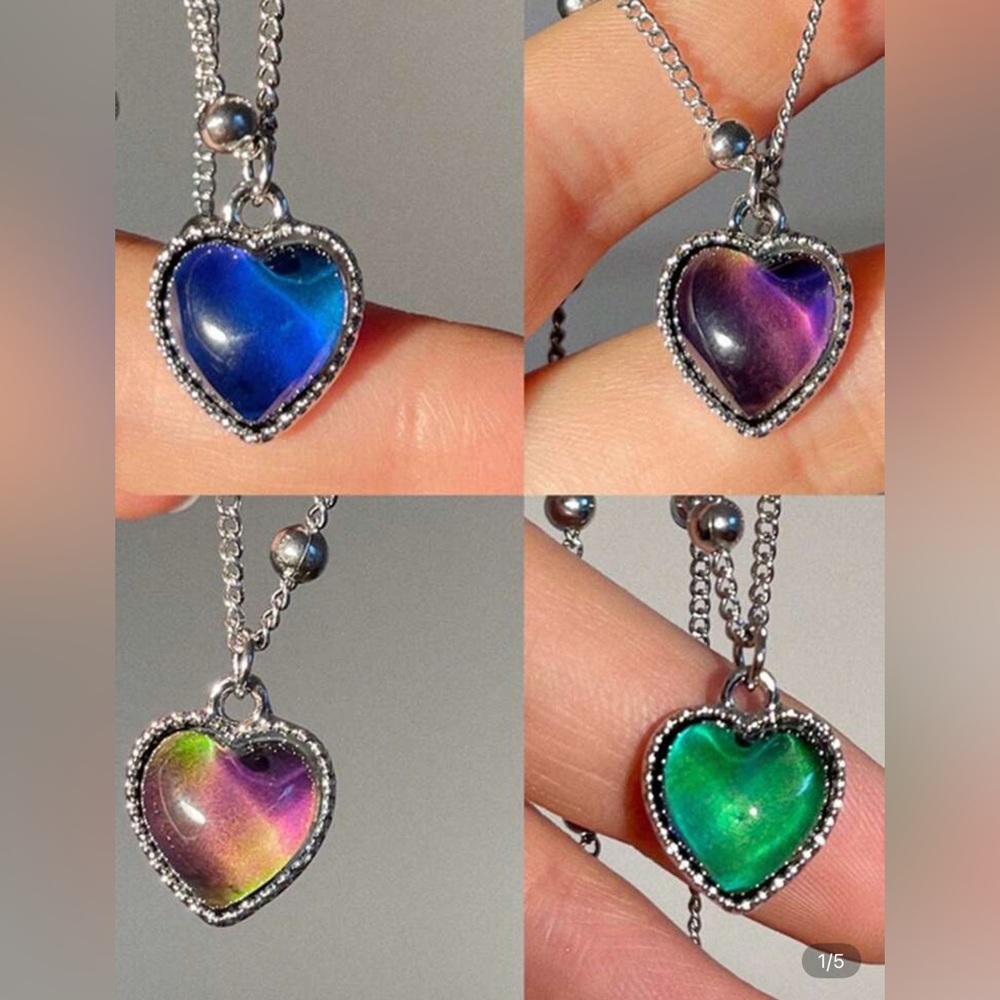 🌹‎ Heart-Shaped Mood Pendant Necklace